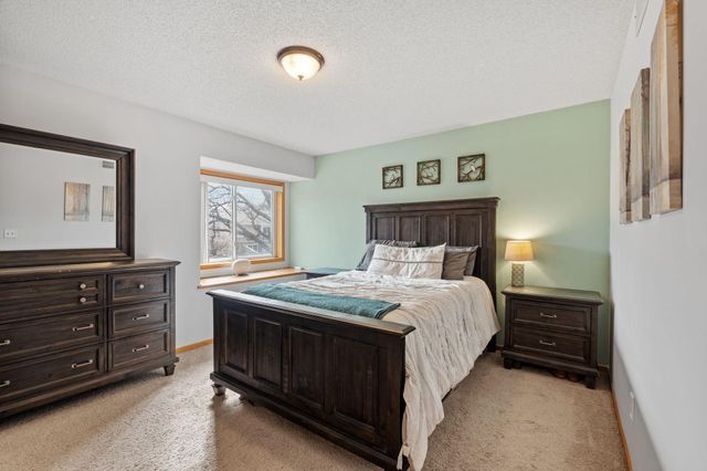 14207 Hibiscus Court, Apple Valley, MN 55124