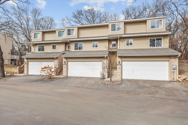 14207 Hibiscus Court, Apple Valley, MN 55124