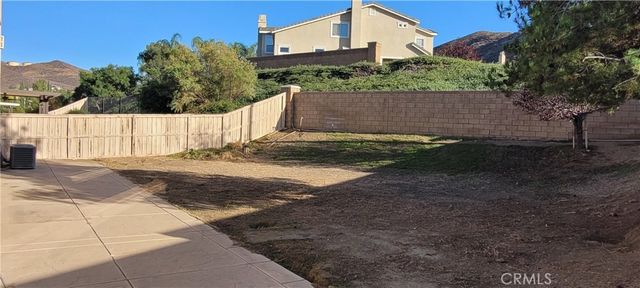 35611 Desert Rose Way, Lake Elsinore, CA 92352