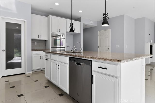 35611 Desert Rose Way, Lake Elsinore, CA 92352