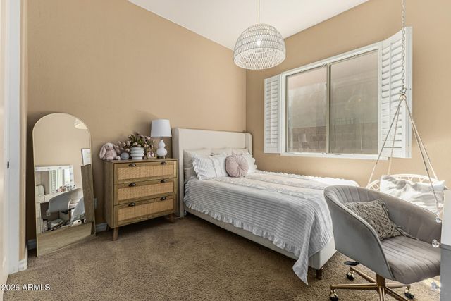 1397 E GLACIER Place, Chandler, AZ 85249