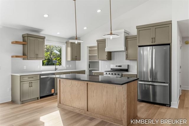 11802 Everett Avenue, Allendale, MI 49401