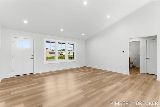 11802 Everett Avenue, Allendale, MI 49401