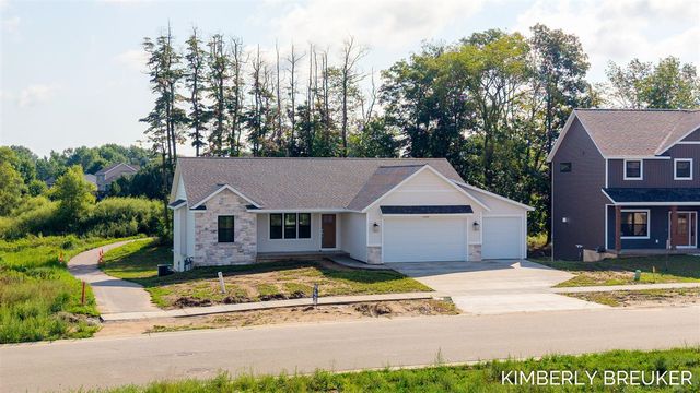 11802 Everett Avenue, Allendale, MI 49401