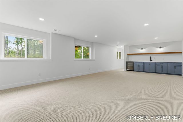 11802 Everett Avenue, Allendale, MI 49401