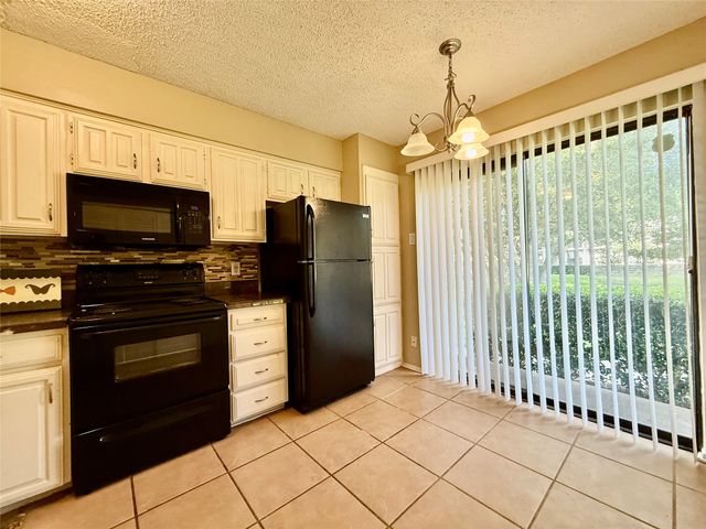 777 Custer Road 2-3, Richardson, TX 75080