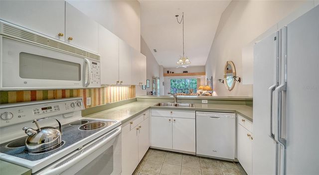 9489 MILLBANK DRIVE 2623, Sarasota, FL 34238