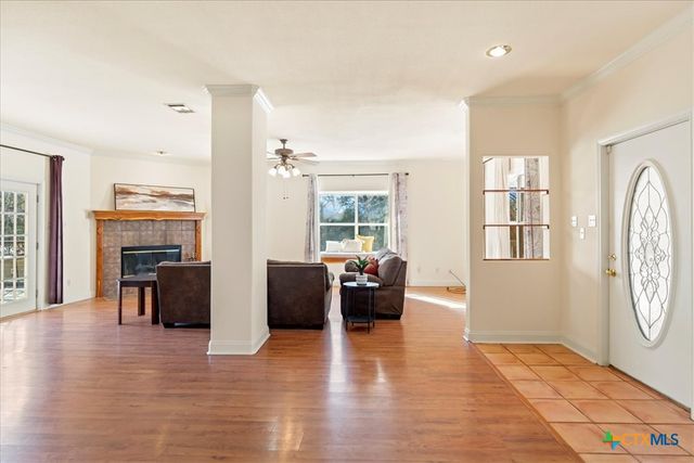 9 Ridgewood Circle, Wimberley, TX 78676