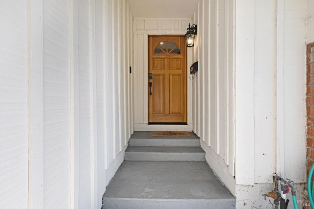 2236 Mission Blvd, Santa Rosa, CA 95409