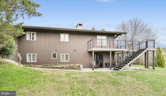 612 WYNONAH DR, Auburn, PA 17922