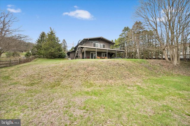 612 WYNONAH DR, Auburn, PA 17922