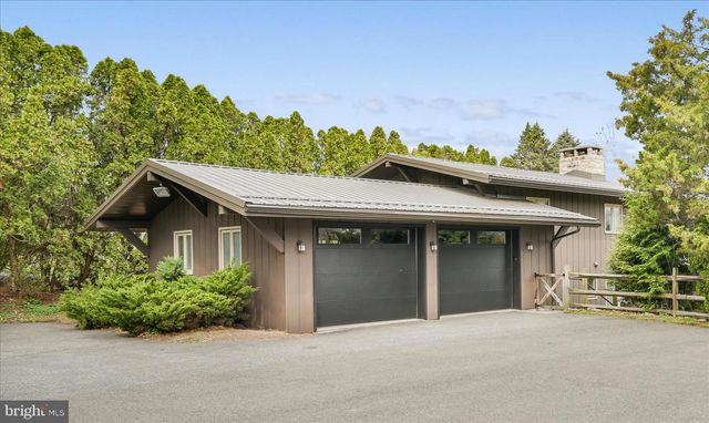 612 WYNONAH DR, Auburn, PA 17922