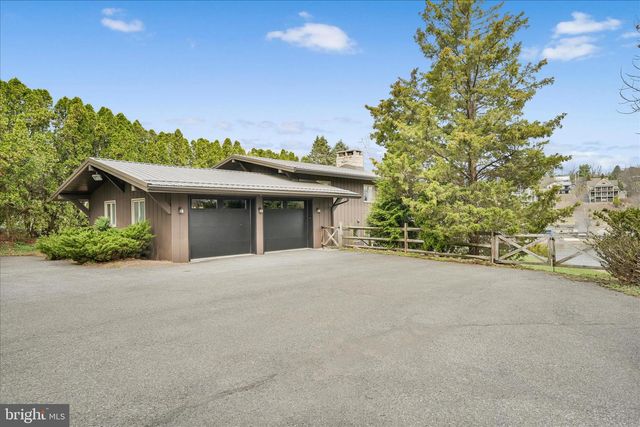 612 WYNONAH DR, Auburn, PA 17922