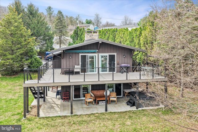 612 WYNONAH DR, Auburn, PA 17922