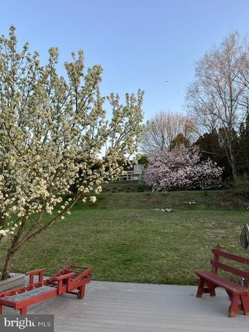 612 WYNONAH DR, Auburn, PA 17922