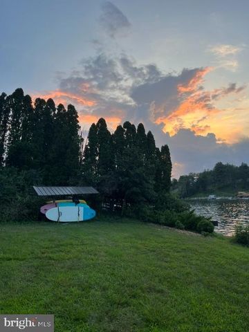 612 WYNONAH DR, Auburn, PA 17922