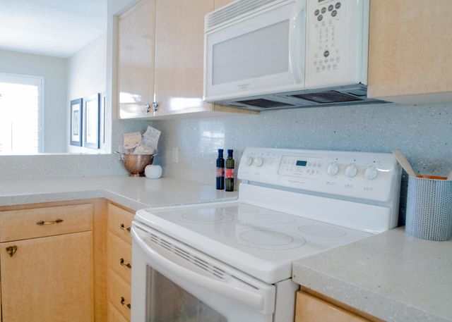 529 Desert Falls Drive N, Palm Desert, CA 92211