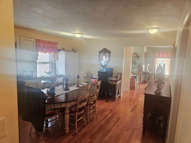 20 Massasoit St, Boston, MA 02136