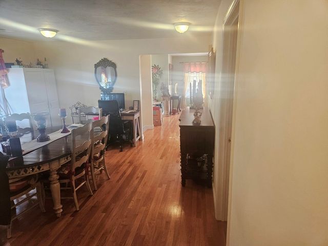 20 Massasoit St, Boston, MA 02136