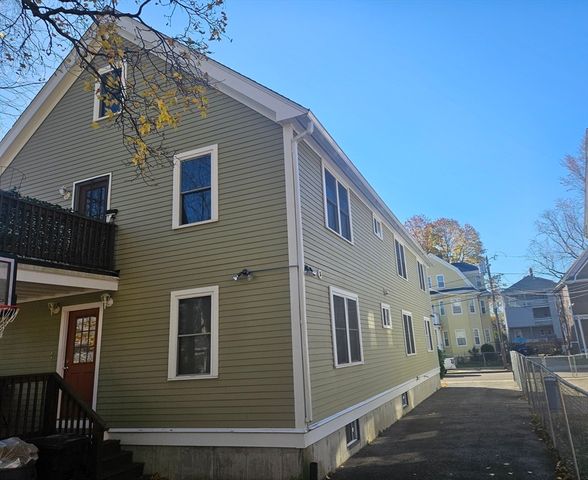 20 Massasoit St, Boston, MA 02136