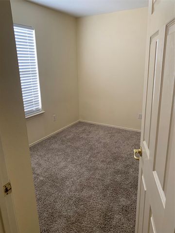 11904 Lima DR, Manor, TX 78653