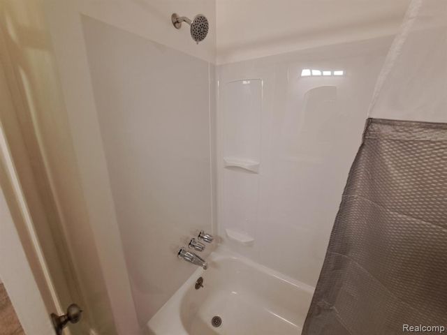 15854 Leona Drive, Redford, MI 48239