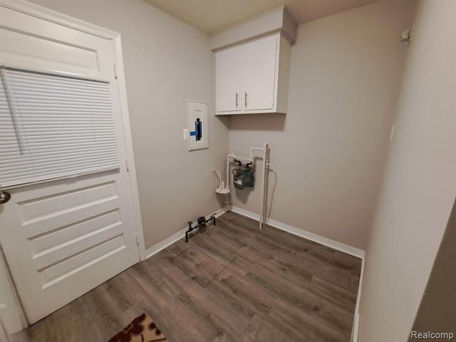 15854 Leona Drive, Redford, MI 48239