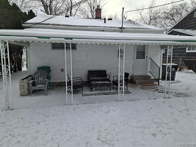 15854 Leona Drive, Redford, MI 48239