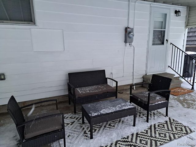 15854 Leona Drive, Redford, MI 48239