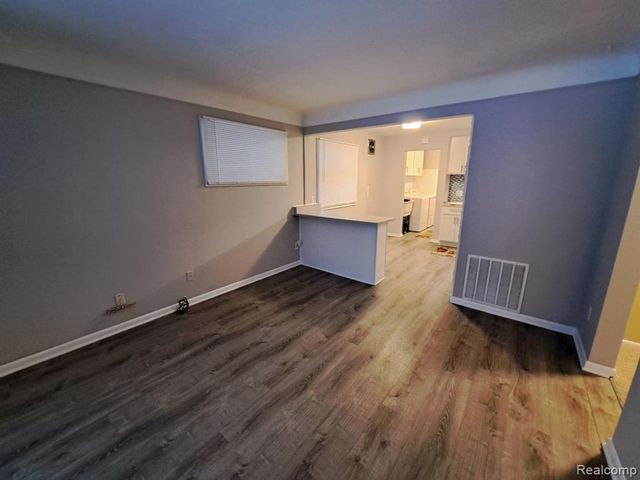 15854 Leona Drive, Redford, MI 48239