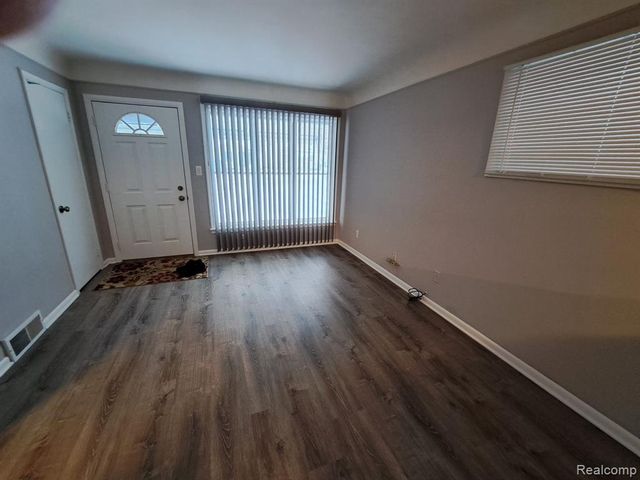 15854 Leona Drive, Redford, MI 48239