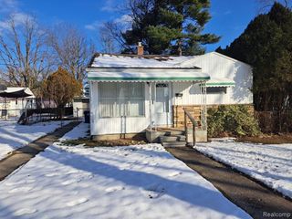 15854 Leona Drive, Redford, MI 48239