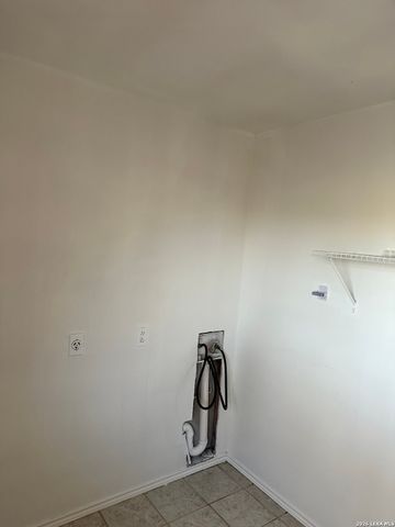 510 Lake Drive, Kerrville, TX 78028