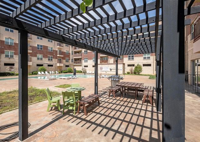1100 W Trinity Mills Road 3028, Carrollton, TX 75006