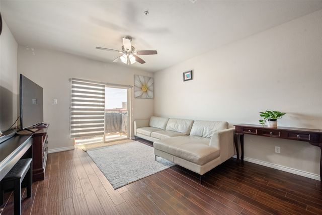 1100 W Trinity Mills Road 3028, Carrollton, TX 75006