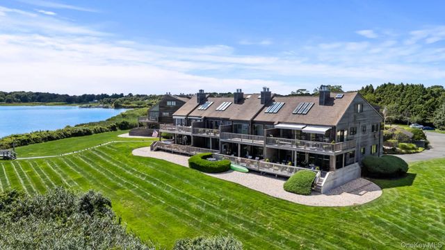 59 Watchogue Avenue 25, East Moriches, NY 11940