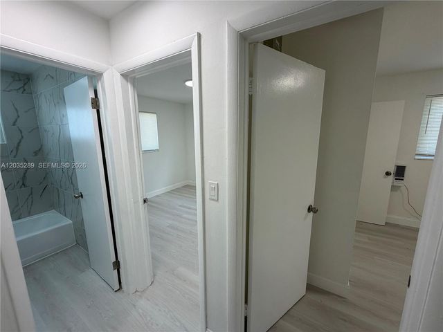 2417 NW 20th St 1, Fort Lauderdale, FL 33311