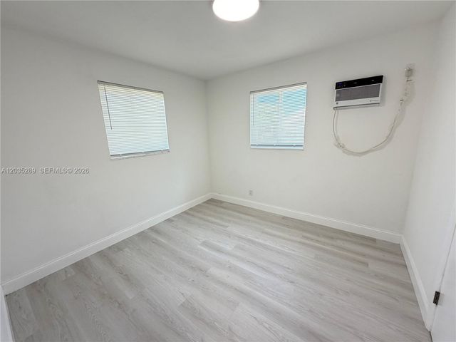 2417 NW 20th St 1, Fort Lauderdale, FL 33311