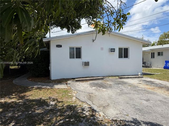 2417 NW 20th St 1, Fort Lauderdale, FL 33311