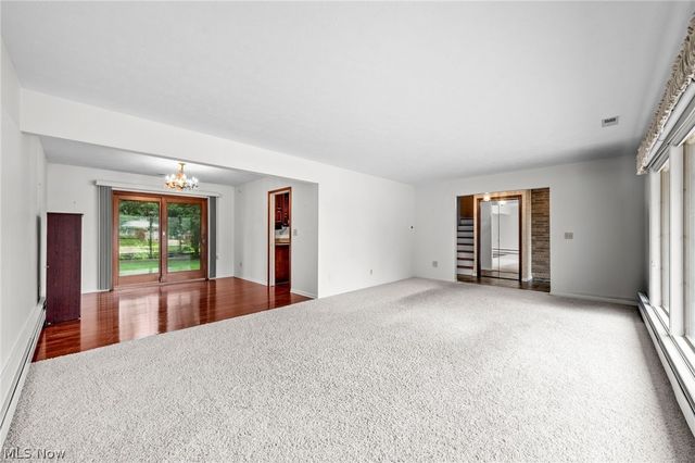 16385 Glendale Avenue, Strongsville, OH 44136