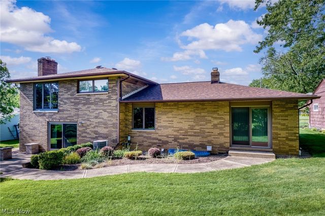 16385 Glendale Avenue, Strongsville, OH 44136