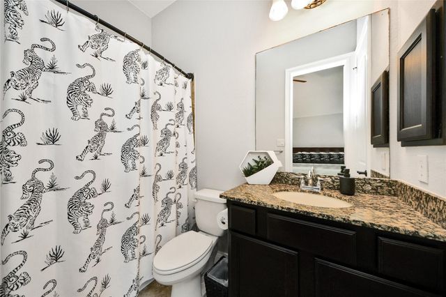 30 Adrianna Path Drive, Missouri City, TX 77459