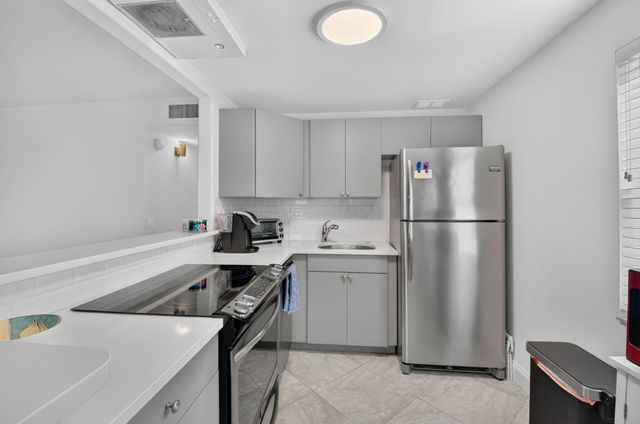 390 Normandy I, Delray Beach, FL 33484