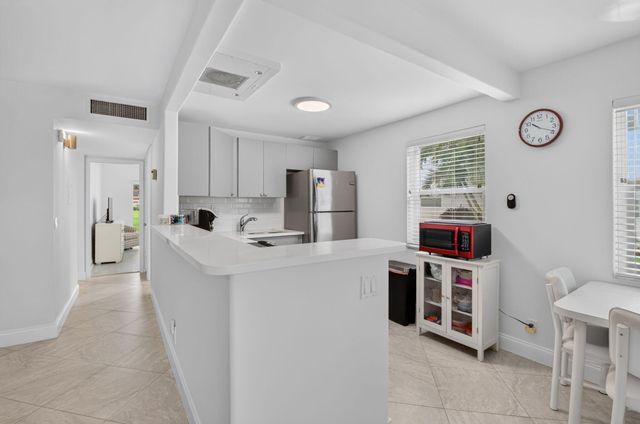 390 Normandy I, Delray Beach, FL 33484