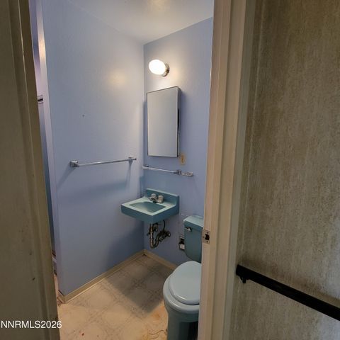 612 F Street, Hawthorne, NV 89415