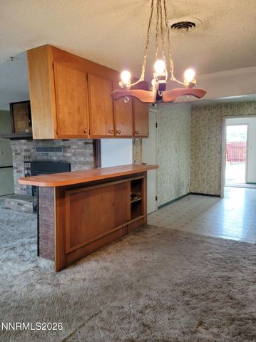 612 F Street, Hawthorne, NV 89415