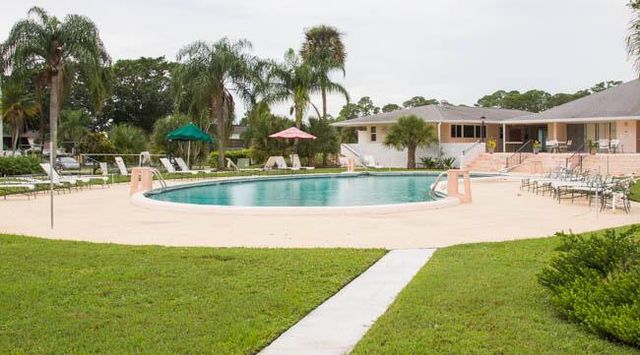 149 West Court, Royal Palm Beach, FL 33411