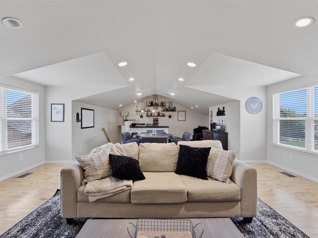 1153 W Via Le Paz Drive, Fruita, CO 81521