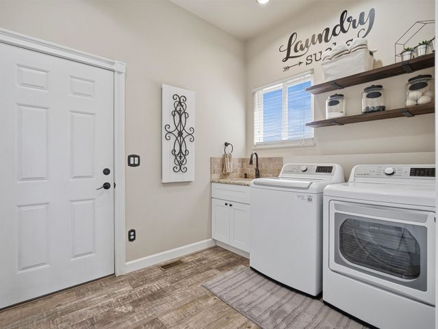 1153 W Via Le Paz Drive, Fruita, CO 81521
