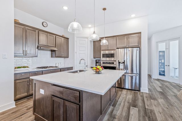 3801 Primrose Drive, Aubrey, TX 76227